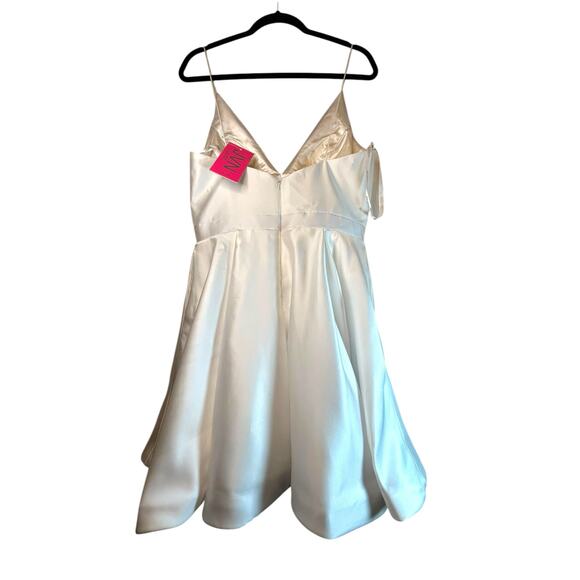 NWT - JVN by JOVANI Ivory Dress - Size 10 - Picture 16 of 16